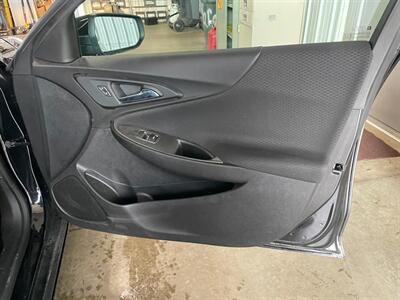 2020 Chevrolet Malibu LS Fleet   - Photo 19 - Saint Louis, MI 48880-9800