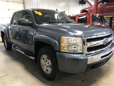 2010 Chevrolet Silverado 1500 LT   - Photo 3 - Saint Louis, MI 48880-9800