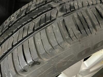 2004 Lexus RX 330   - Photo 22 - Saint Louis, MI 48880-9800