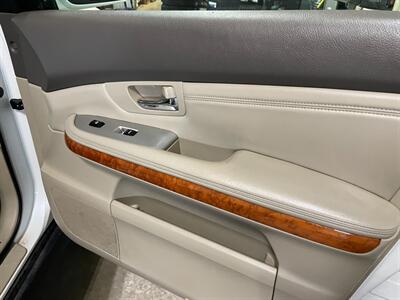 2004 Lexus RX 330   - Photo 24 - Saint Louis, MI 48880-9800