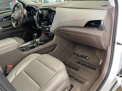 2018 Chevrolet Traverse Premier   - Photo 25 - Saint Louis, MI 48880-9800