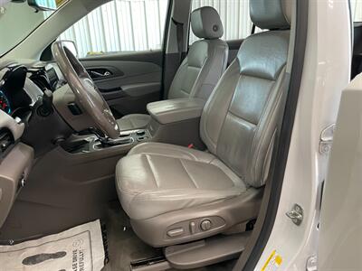 2018 Chevrolet Traverse Premier   - Photo 19 - Saint Louis, MI 48880-9800