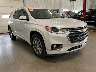 2018 Chevrolet Traverse Premier   - Photo 4 - Saint Louis, MI 48880-9800