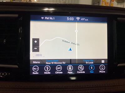 2018 Chrysler Pacifica Limited   - Photo 17 - Saint Louis, MI 48880-9800