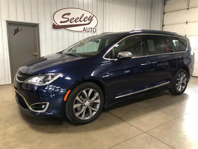 2018 Chrysler Pacifica Limited   - Photo 1 - Saint Louis, MI 48880-9800