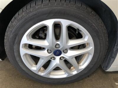2015 Ford Fusion SE   - Photo 22 - Saint Louis, MI 48880-9800
