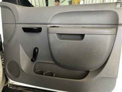 2012 GMC Sierra 2500 Work Truck   - Photo 15 - Saint Louis, MI 48880-9800