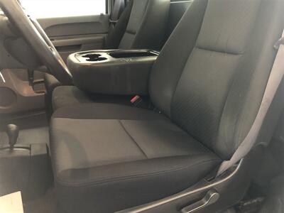 2012 GMC Sierra 2500 Work Truck   - Photo 12 - Saint Louis, MI 48880-9800