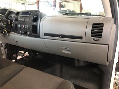 2012 GMC Sierra 2500 Work Truck   - Photo 14 - Saint Louis, MI 48880-9800