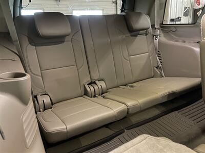 2015 Chevrolet Tahoe LTZ   - Photo 18 - Saint Louis, MI 48880-9800
