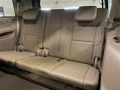 2015 Chevrolet Tahoe LTZ   - Photo 16 - Saint Louis, MI 48880-9800