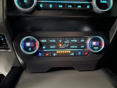 2019 Ford Expedition MAX XLT   - Photo 16 - Saint Louis, MI 48880-9800