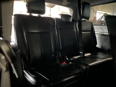 2019 Ford Expedition MAX XLT   - Photo 27 - Saint Louis, MI 48880-9800