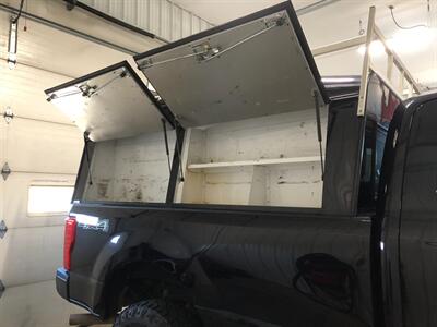 2019 Ford F-350 Super Duty XL   - Photo 8 - Saint Louis, MI 48880-9800