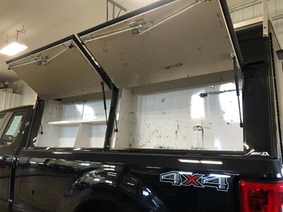 2019 Ford F-350 Super Duty XL   - Photo 7 - Saint Louis, MI 48880-9800
