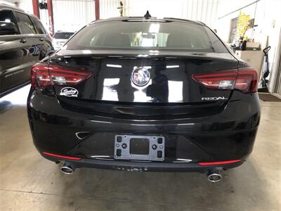 2019 Buick Regal Sportback Preferred II   - Photo 22 - Saint Louis, MI 48880-9800