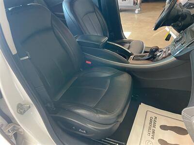 2013 Buick LaCrosse Leather   - Photo 17 - Saint Louis, MI 48880-9800