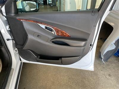 2013 Buick LaCrosse Leather   - Photo 19 - Saint Louis, MI 48880-9800
