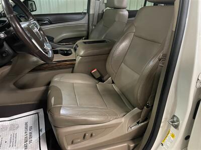 2015 GMC Yukon XL SLT   - Photo 16 - Saint Louis, MI 48880-9800