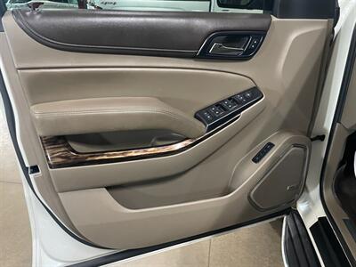 2015 GMC Yukon XL SLT   - Photo 24 - Saint Louis, MI 48880-9800