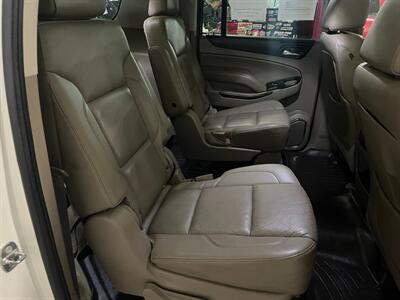 2015 GMC Yukon XL SLT   - Photo 20 - Saint Louis, MI 48880-9800