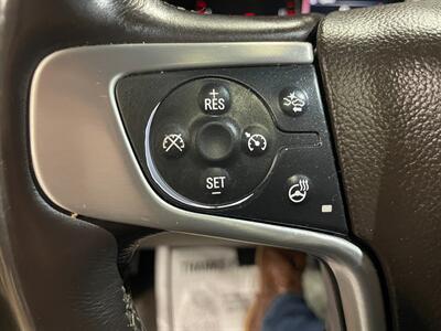 2015 GMC Yukon XL SLT   - Photo 11 - Saint Louis, MI 48880-9800