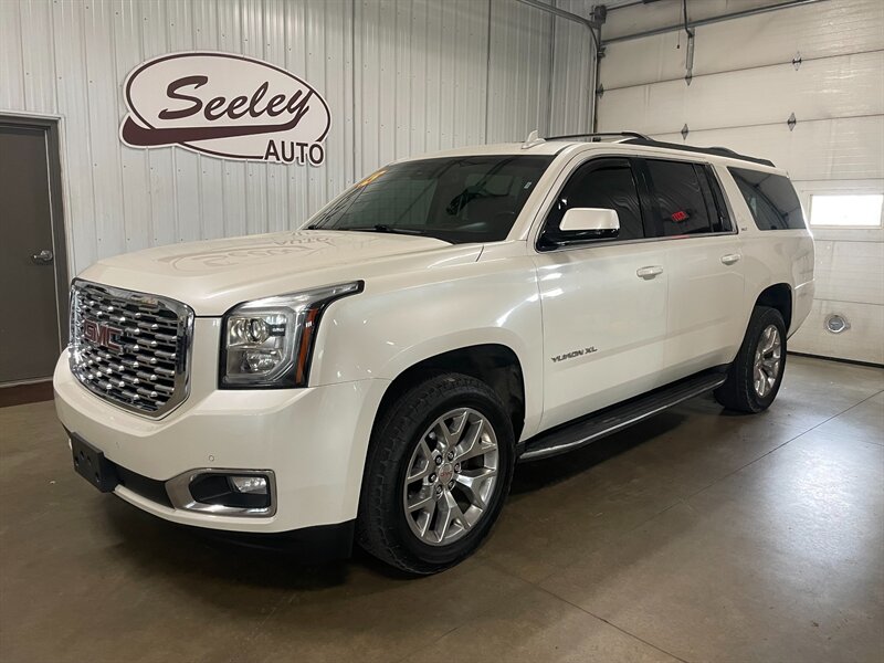 2015 GMC Yukon XL SLT   - Photo 1 - Saint Louis, MI 48880-9800