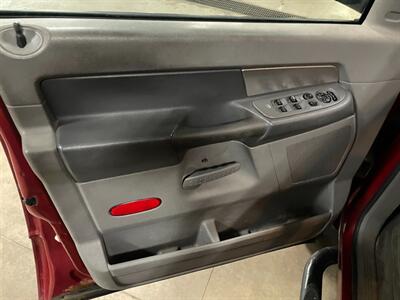 2007 Dodge Ram 2500 ST - Photo 17 - Saint Louis, MI 48880-9800