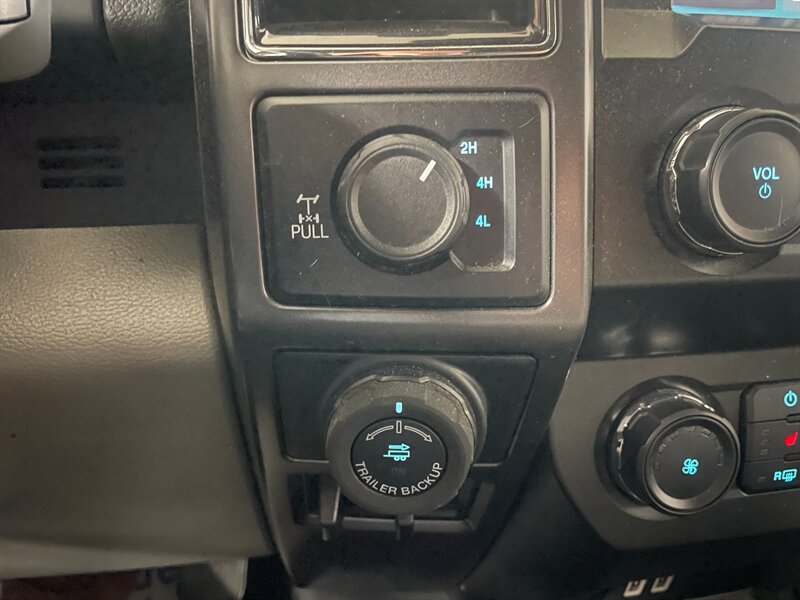 2019 Ford F-150 XLT - Photo 15 - Saint Louis, MI 48880-9800