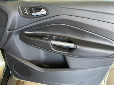 2014 Ford Escape Titanium - Photo 24 - Saint Louis, MI 48880-9800