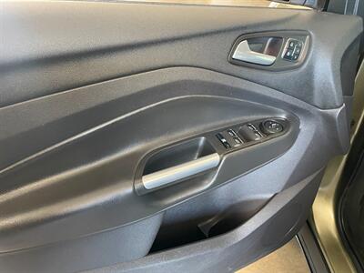 2014 Ford Escape Titanium - Photo 25 - Saint Louis, MI 48880-9800
