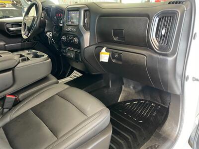 2021 Chevrolet Silverado 1500 Work Truck   - Photo 19 - Saint Louis, MI 48880-9800