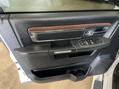 2015 RAM 1500 Laramie - Photo 23 - Saint Louis, MI 48880-9800