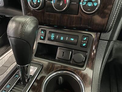2016 Chevrolet Traverse LT   - Photo 14 - Saint Louis, MI 48880-9800