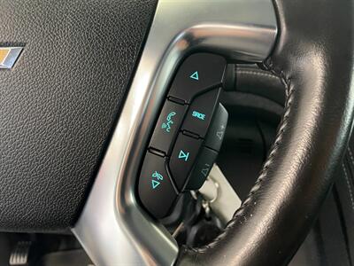2016 Chevrolet Traverse LT   - Photo 12 - Saint Louis, MI 48880-9800