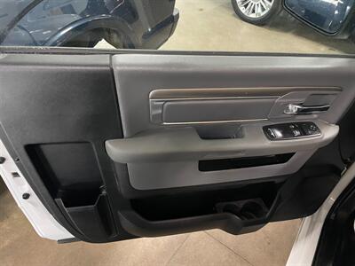 2019 RAM 1500 Classic Tradesman - Photo 17 - Saint Louis, MI 48880-9800
