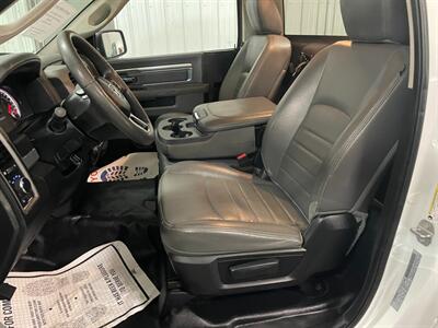 2019 RAM 1500 Classic Tradesman - Photo 13 - Saint Louis, MI 48880-9800