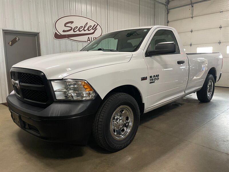 2019 RAM 1500 Classic Tradesman   - Photo 1 - Saint Louis, MI 48880-9800