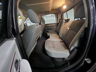 2013 RAM 1500 SLT   - Photo 17 - Saint Louis, MI 48880-9800