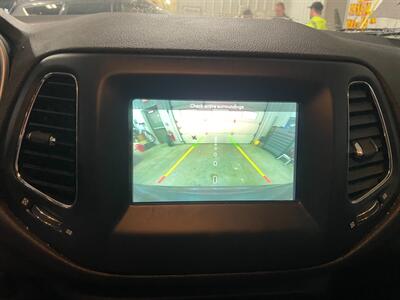 2020 Jeep Compass Latitude   - Photo 11 - Saint Louis, MI 48880-9800