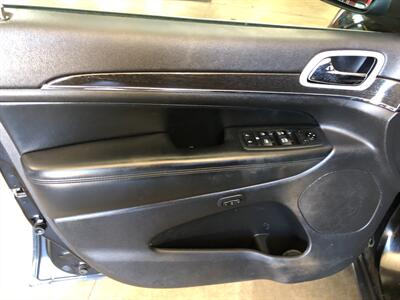 2018 Jeep Grand Cherokee Limited   - Photo 19 - Saint Louis, MI 48880-9800