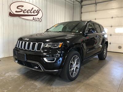 2018 Jeep Grand Cherokee Limited   - Photo 2 - Saint Louis, MI 48880-9800