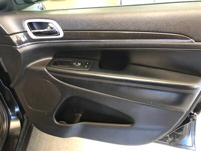 2018 Jeep Grand Cherokee Limited   - Photo 20 - Saint Louis, MI 48880-9800