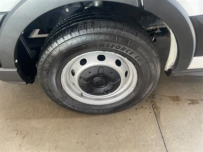 2021 Ford Transit 250   - Photo 23 - Saint Louis, MI 48880-9800