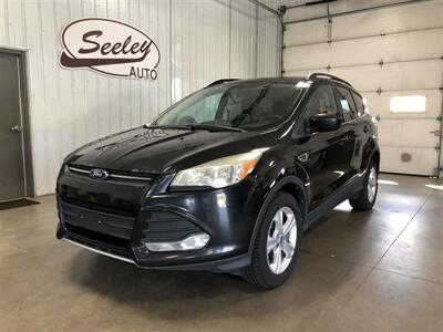 2013 Ford Escape SE   - Photo 2 - Saint Louis, MI 48880-9800
