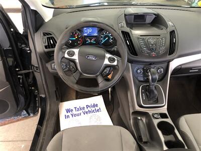 2013 Ford Escape SE   - Photo 8 - Saint Louis, MI 48880-9800