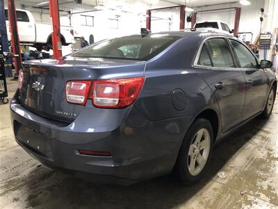 2015 Chevrolet Malibu LS Fleet   - Photo 5 - Saint Louis, MI 48880-9800