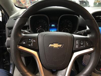 2015 Chevrolet Malibu LS Fleet   - Photo 8 - Saint Louis, MI 48880-9800