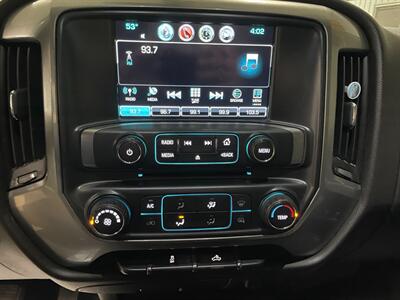 2019 Chevrolet Silverado 1500 LD LT - Photo 14 - Saint Louis, MI 48880-9800