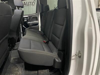 2019 Chevrolet Silverado 1500 LD LT - Photo 18 - Saint Louis, MI 48880-9800